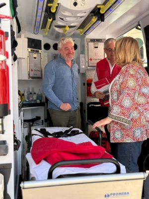 07_05_25_inauguracion_ambulancia_Cruz_roja3 07_05_25_inauguracion_ambulancia_Cruz_roja3