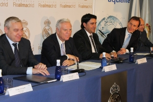 FUNDACION_REAL_MADRID_FIRMA_ESCUELA_SOCIODEPORTIVA_08