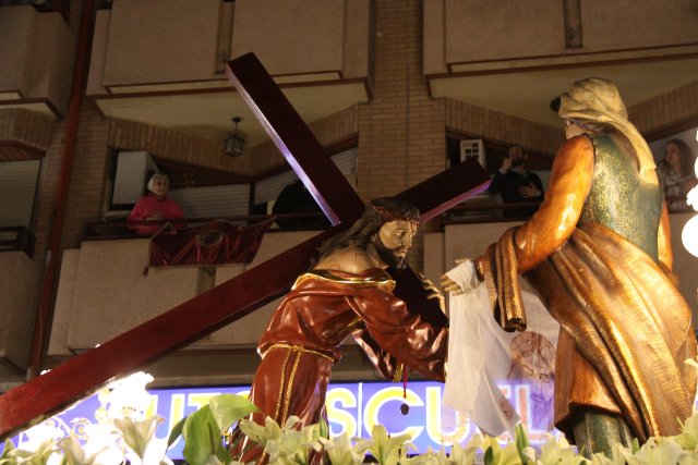 06_04_2015_JUEVESANTO068