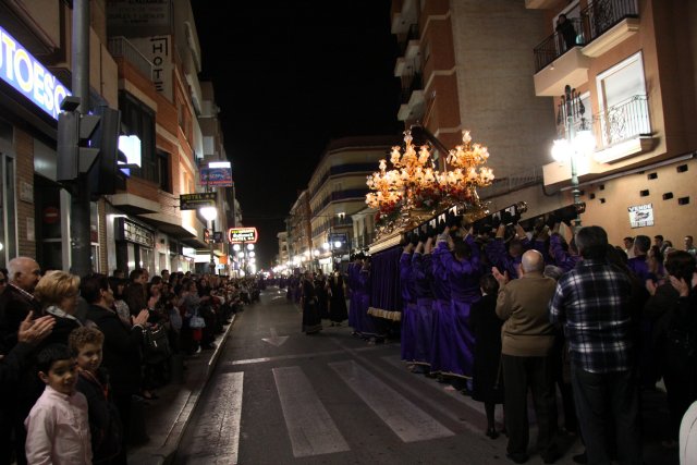 06_04_2015_JUEVESANTO081