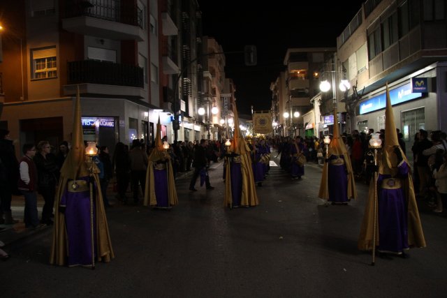 06_04_2015_JUEVESANTO084