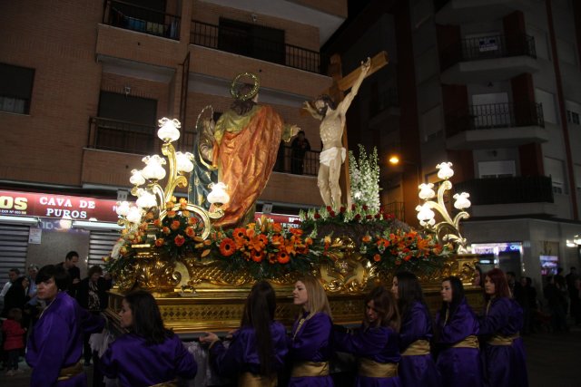 06_04_2015_JUEVESANTO091