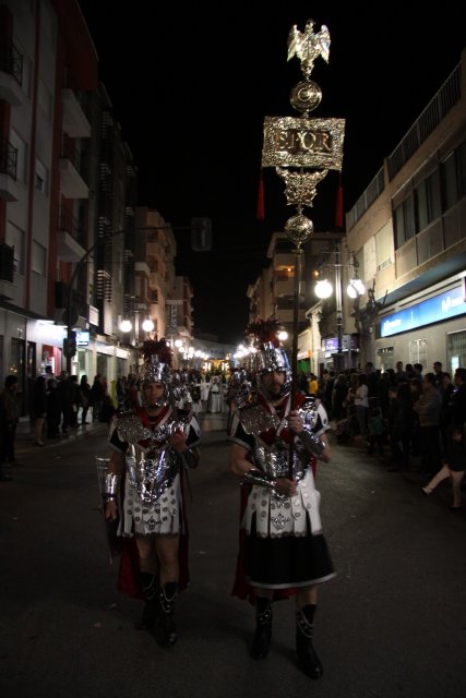 06_04_2015_JUEVESANTO103