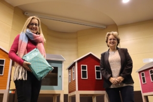 06_02_2023_Entrega de Minibibliotecas (3)