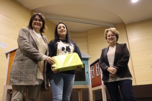 06_02_2023_Entrega de Minibibliotecas (4)