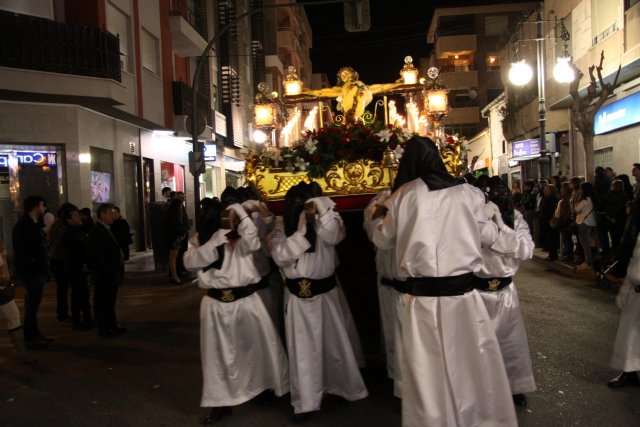 06_04_2015_JUEVESANTO108