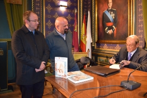 07_12_2017_LIBROTORAL (1)