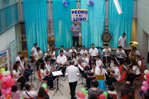 CUENTO PEDRO Y EL LOBO 01