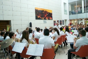 CUENTO PEDRO Y EL LOBO 02