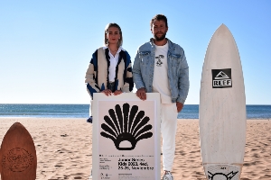 24_11_2023_ La emoción en las olas de Bahía este fin de semana con la cuarta edición del Surfing Kids (2)