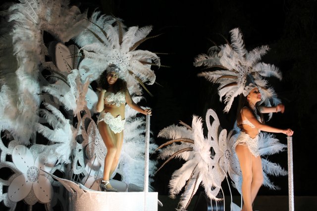 23_02_2015_DESFILECARNAVALVISITANTES319