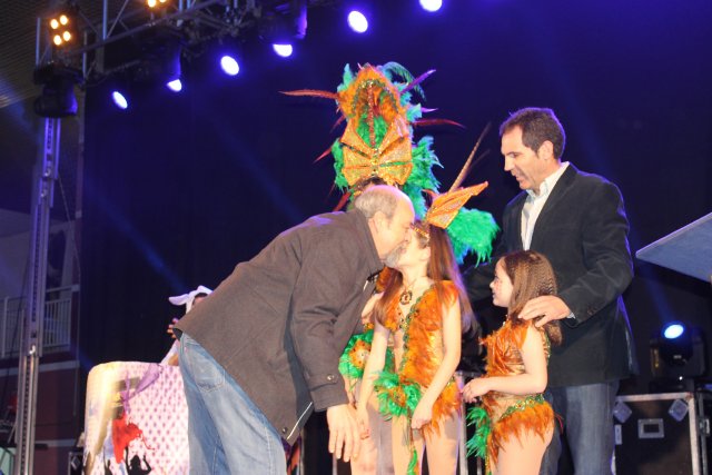 23_02_2015_DESFILECARNAVALVISITANTES332