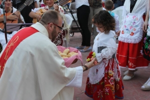 18_05_2015_MISAYPROCESION060
