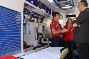 AMBULANCIA DONADA AYTO Y CRUZ ROJA (10)