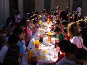 FLORES A MARIA Y MERIENDA (3)