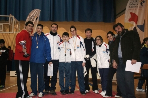 TAEKWONDO EQUIPO (1)