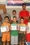 DIPLOMAS PARA LOS NIÑOS DE LA ESCUELA DE VERANO DE TENIS DE MESA