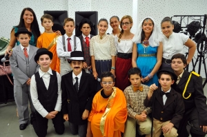 VUELTA AL MUNDO CASA DE CULTURA 01