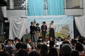 VUELTA AL MUNDO CASA DE CULTURA 04